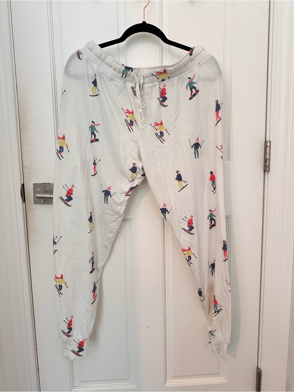 White Ski-Print Lounge Joggers - Cozy Women's Track Pants